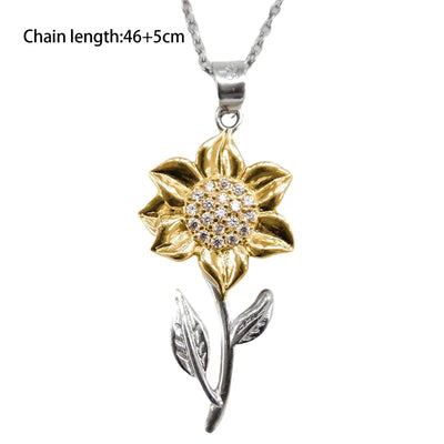 Goldene Halskette aus Sterlingsilber mit Sonnenblume