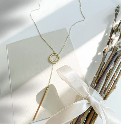 Gold Drop Bar Lariat-Halskette