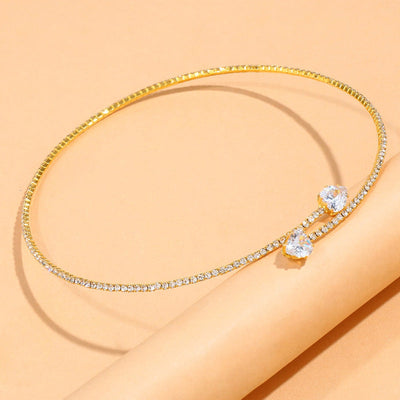 Collier-Halsband Rhinne