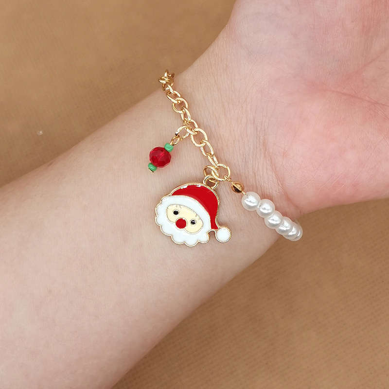 Weihnachtsperlen-Charme-Armband