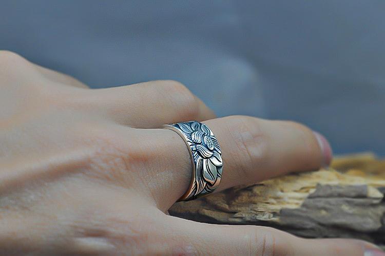 Silberner Lotus-Sutra-Ring