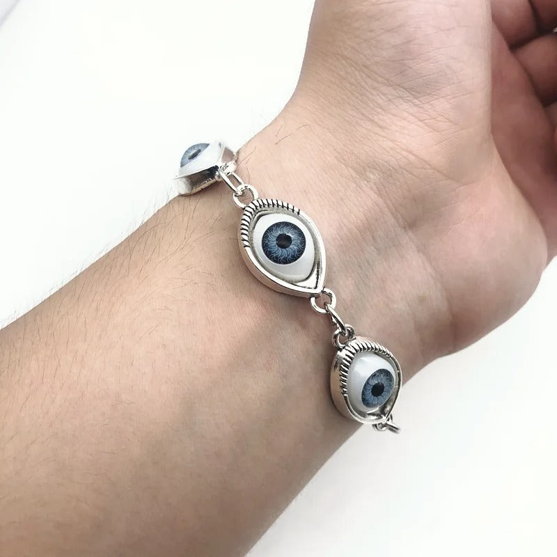 Amila - Elegantes silbernes Evil Eye-Armband