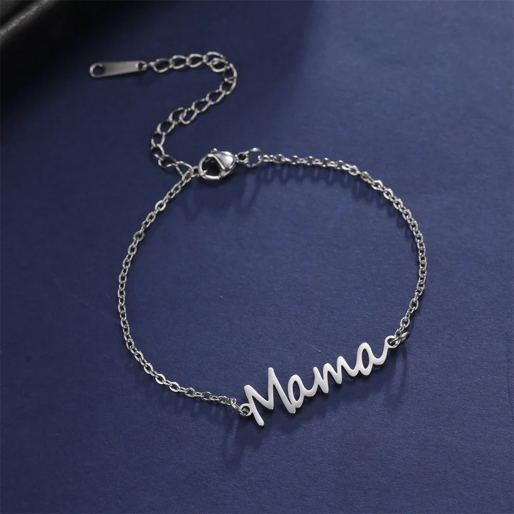 Eva - Elegante 'Mama'-Buchstaben-Anhänger-Armbänder